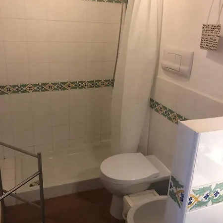 Casa Tipica Eoliana Sulla Spiaggia Nera Di Appartamento